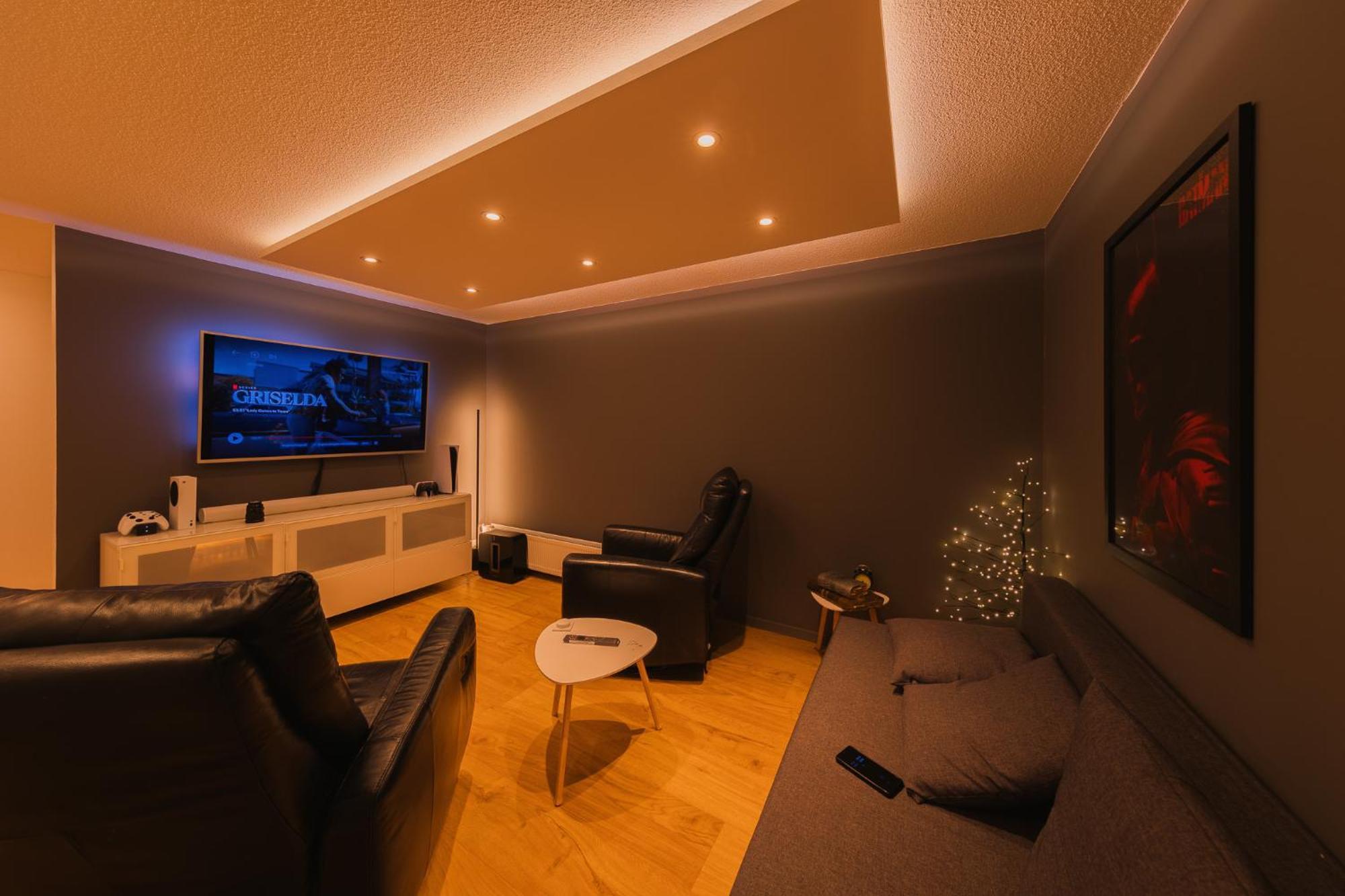 Smart Luxury - Private Gym, Hot Tub & Sauna Keflavík Exterior foto
